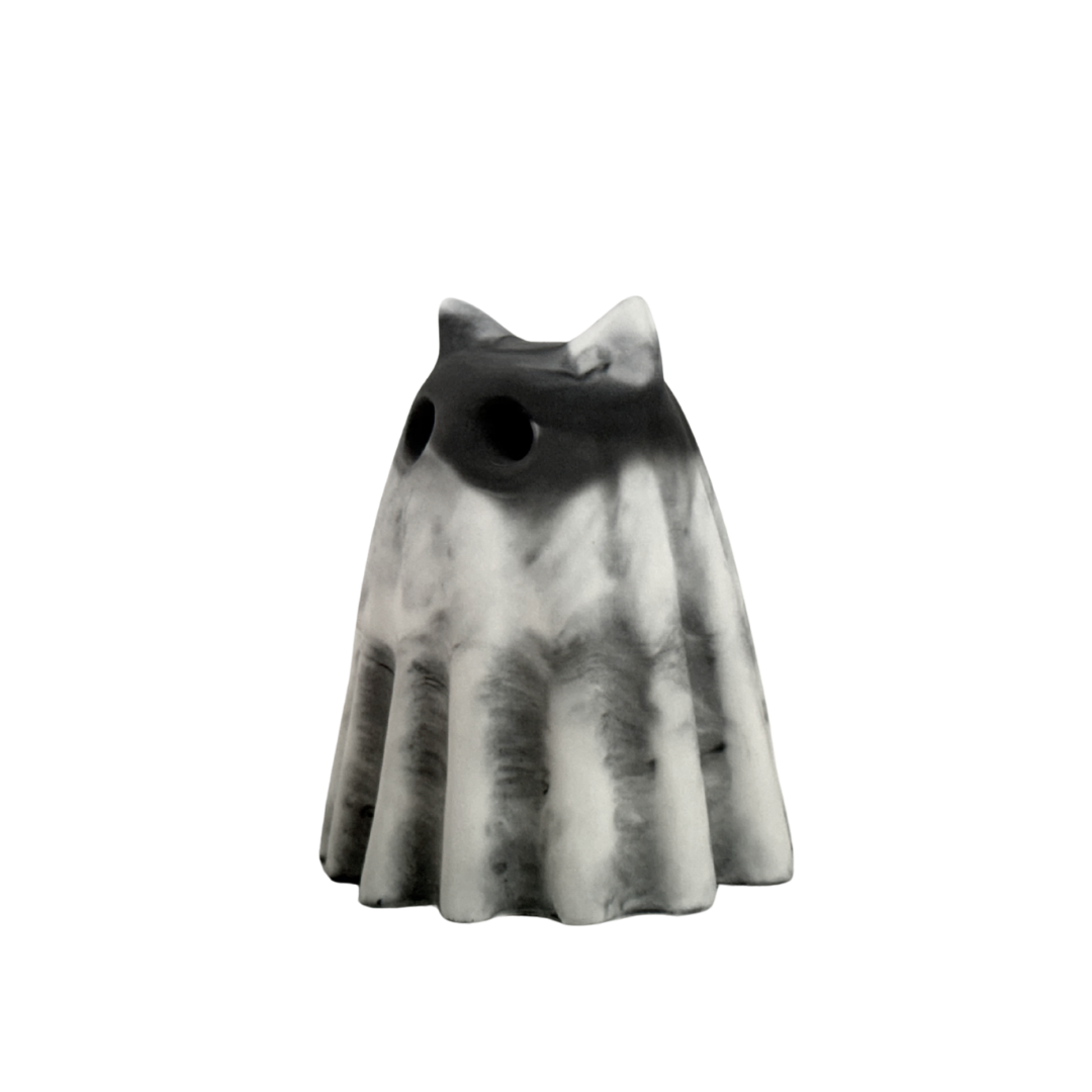 The Harbinger Familiar Ghost Figurine - Hrafn