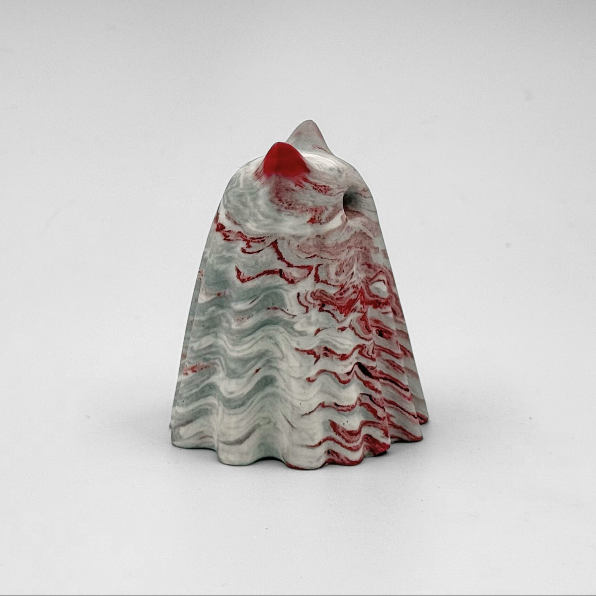 The Jævndøgn Familiar Ghost Figurine - Nettle