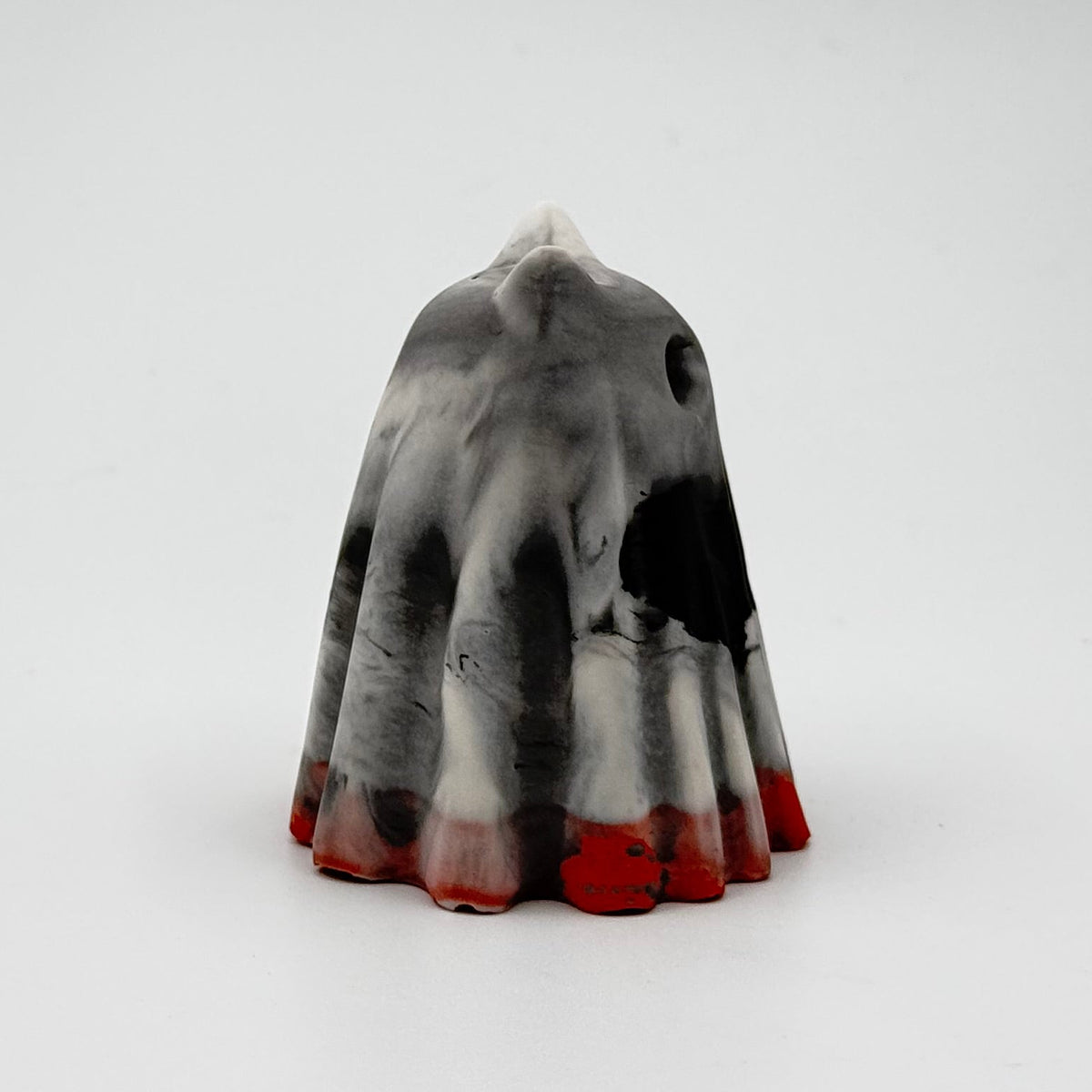 The Samhain Harbinger Familiar Ghost Figurine - Cinder