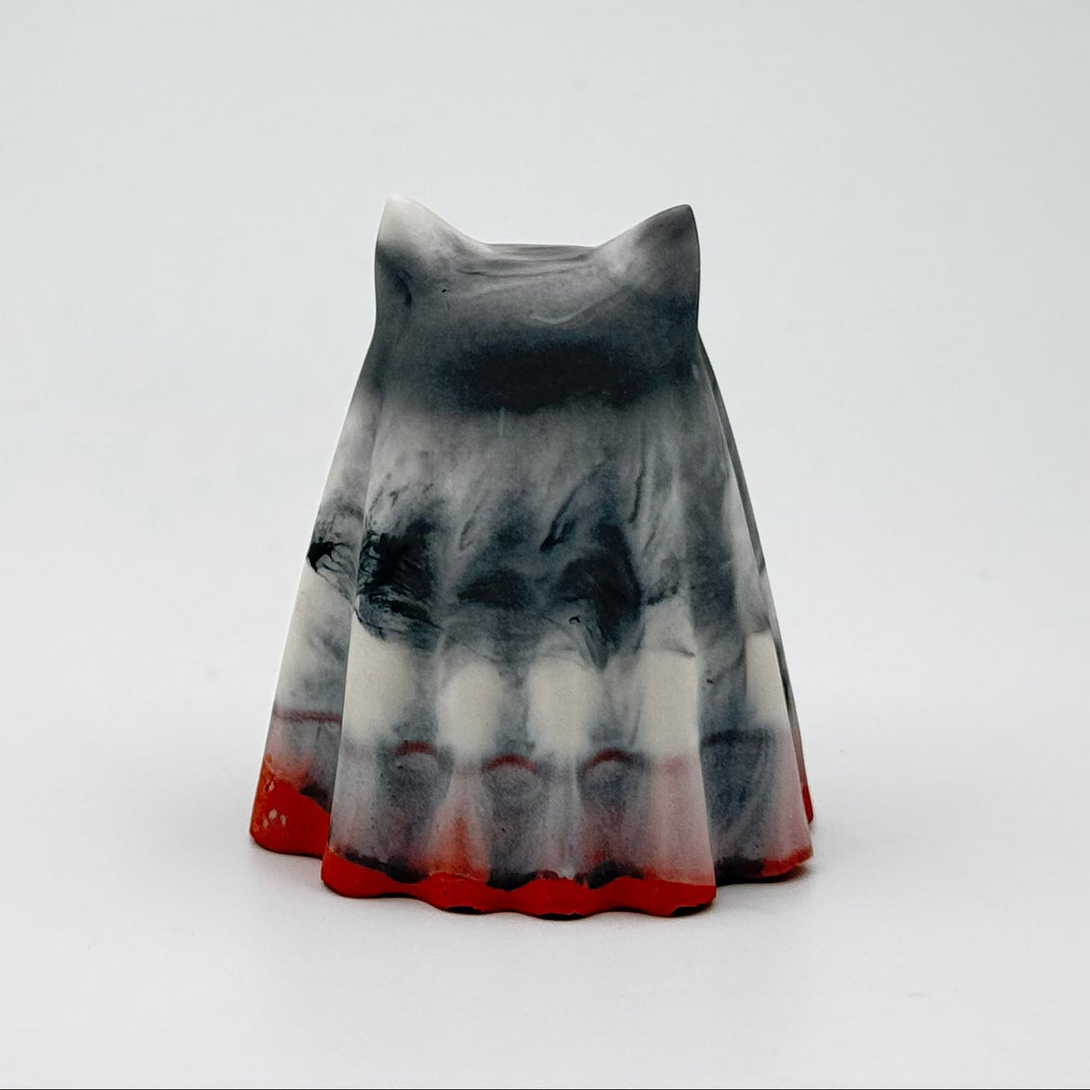 The Samhain Harbinger Familiar Ghost Figurine - Fenwick