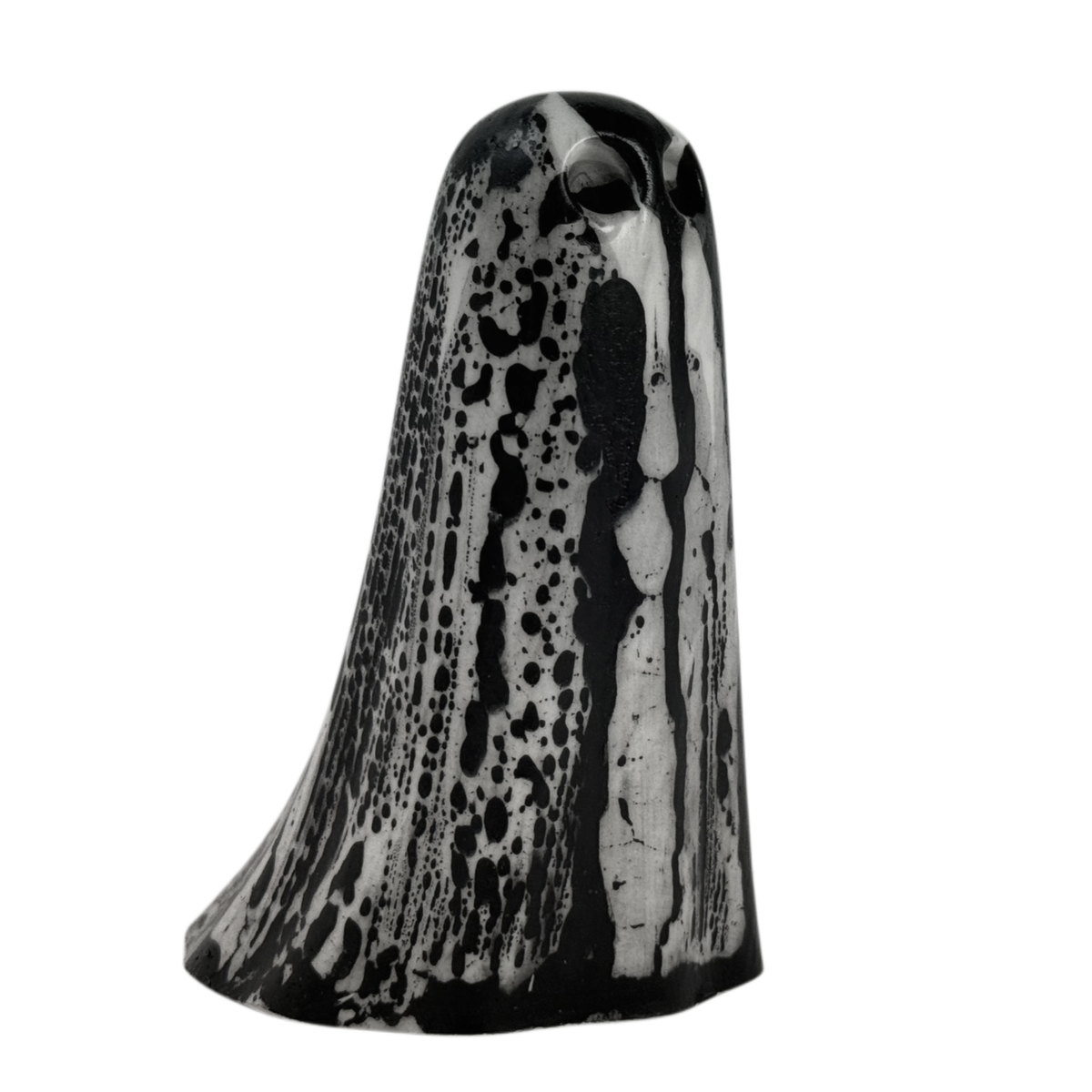 The Eldritch Ghost Figurine - Carmen