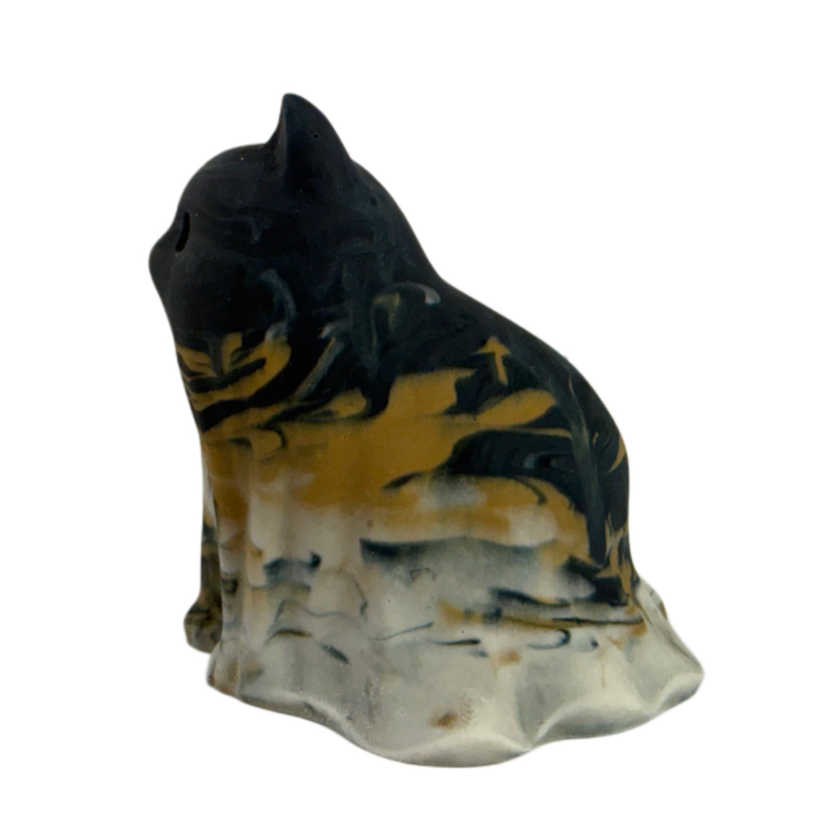 Skagerrak Ghost Cat Figurine - Barnacle (Scented Ghost)